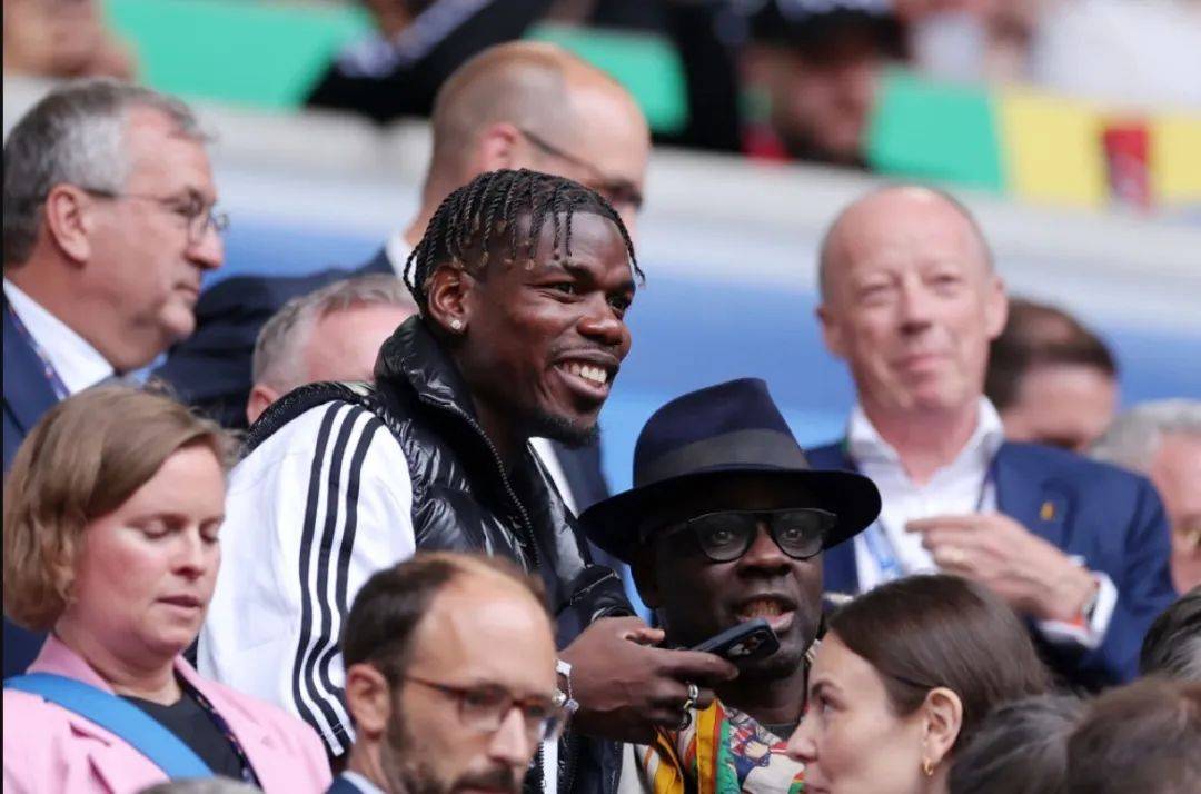 体育平台APP-曼城轻取拜仁，博格巴乌龙送礼世界杯